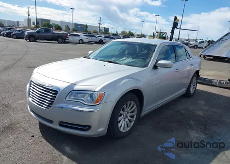 2012 Chrysler 300 из США, поврежденный, VIN 2C3CCAAGXCH234690